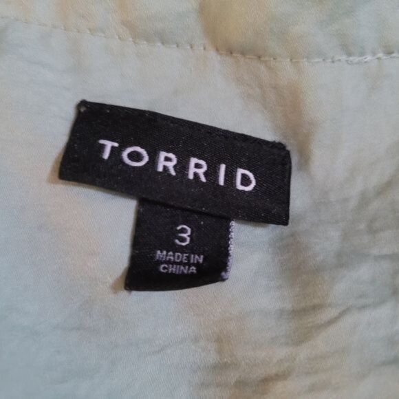 Torrid Blouse Pastel Green Blue Aqua Sleeveless V neck 3 3X 3XL Cottage Core - Picture 5 of 6